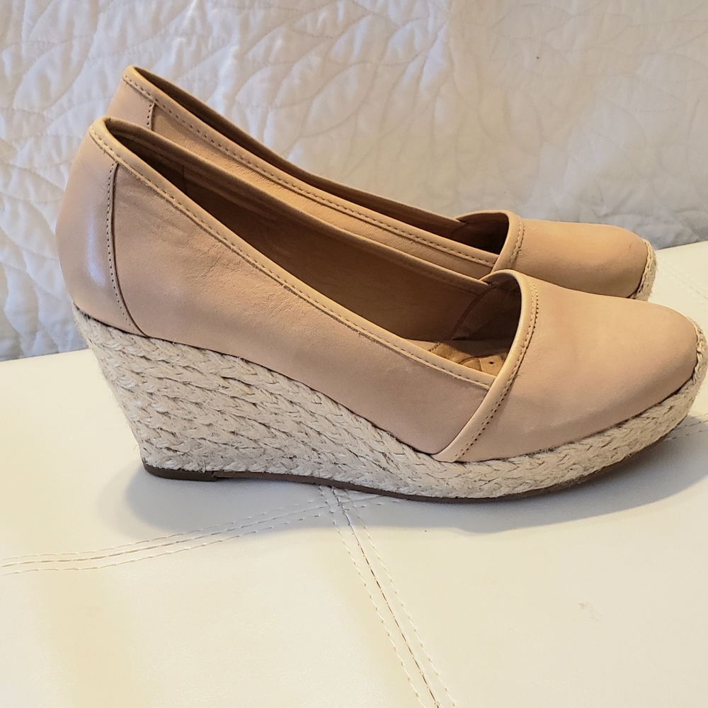 NURTURE Nude Tan Leather Espadrilles